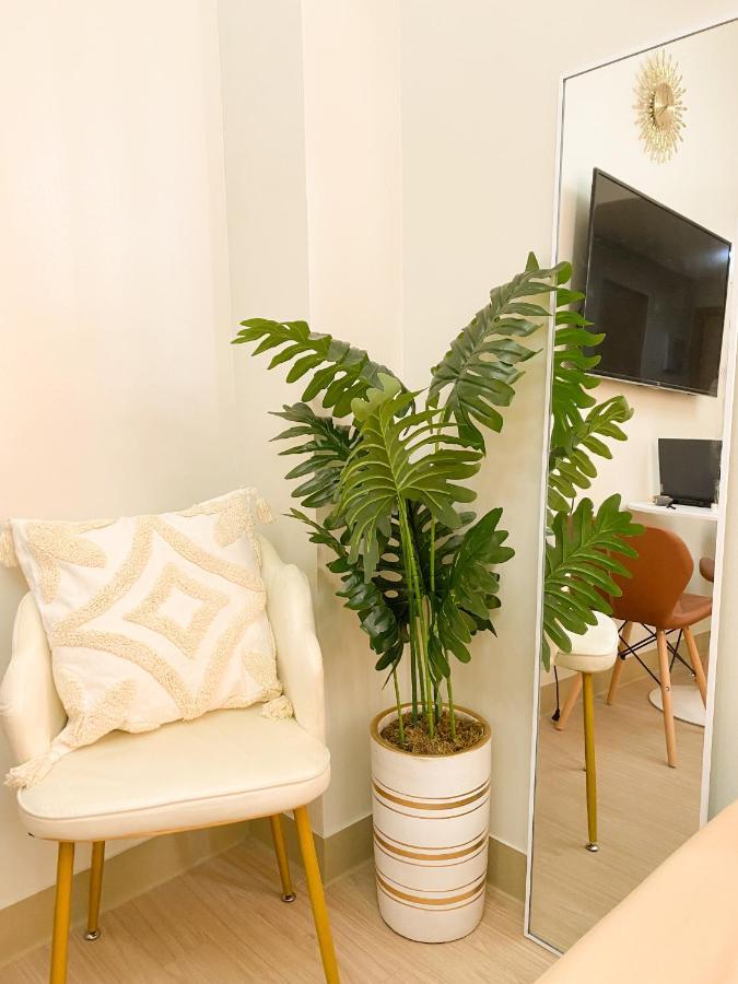 Agape Rentals In Trees Residences Caloocan Eksteriør billede